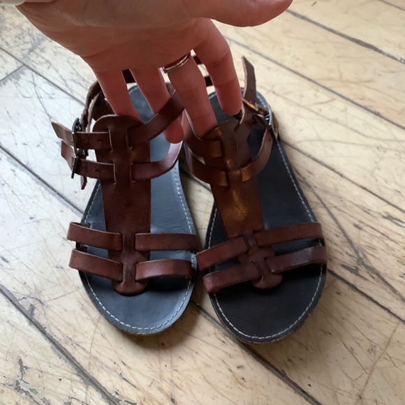 *SOLD* Leather strap sandals - Picture 1 of 4